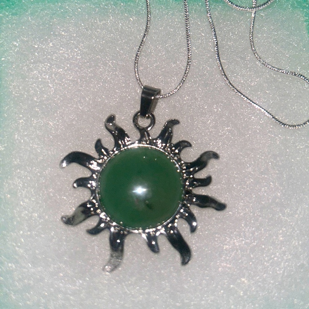 Boho hippie Jade Crystal Sun Sterling Silver Necklace 24”